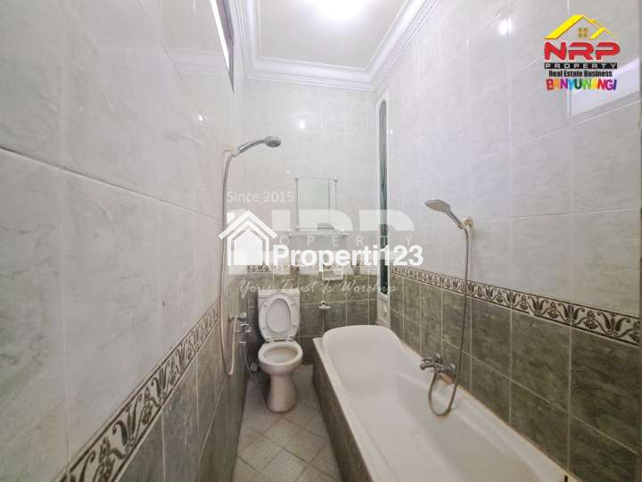 DIJUAL RUMAH EXCLUSIVE DI TAMANBARU BANYUWANGI - 11