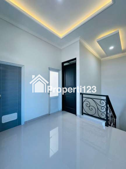 Rumah baru strategis di Jagakarsa Jakarta Selatan siap huni - 5