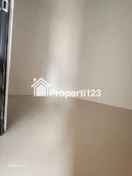 Rumah murah 200jtan akses mobil dkt stasiun dicipayung,Depok - 6