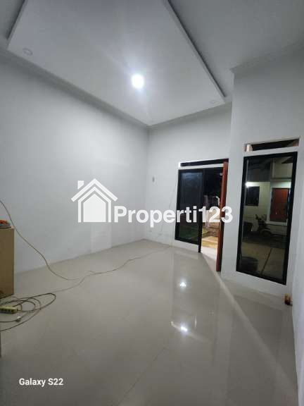 Rumah murah 200jtan akses mobil dkt stasiun dicipayung,Depok - 7