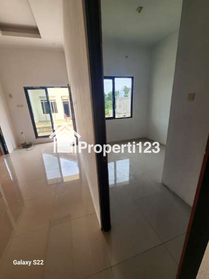 Rumah murah 200jtan akses mobil dkt stasiun dicipayung,Depok - 4