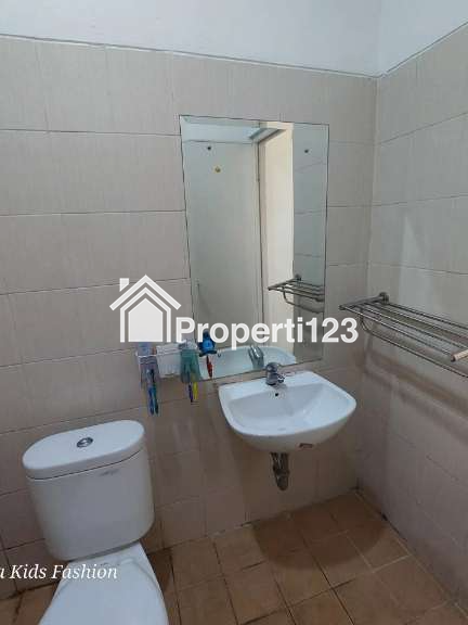 Dijual Rumah Cantik Semi Cluster Hadap Taman - 6