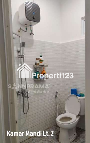 Rumah second full furnished di Kembang Beji Depok - 4