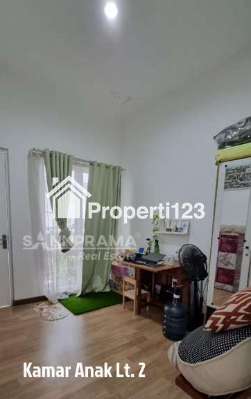 Rumah second full furnished di Kembang Beji Depok - 6