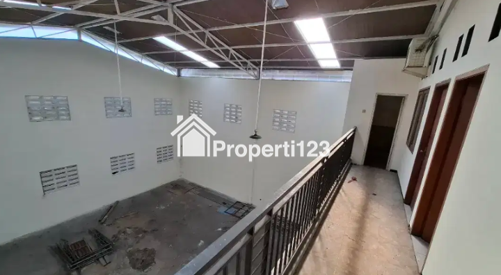 Disewakan Gudang + Kantor Siap Pakai Lokasi Jalan Brigjen Katamso waru Sidoarjo - 7