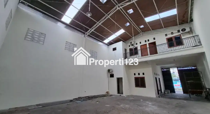 Disewakan Gudang + Kantor Siap Pakai Lokasi Jalan Brigjen Katamso waru Sidoarjo - 2
