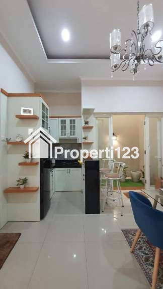 Rumah Minimalis Modern Semi Furnished di Rungkut Asri Surabaya - 4
