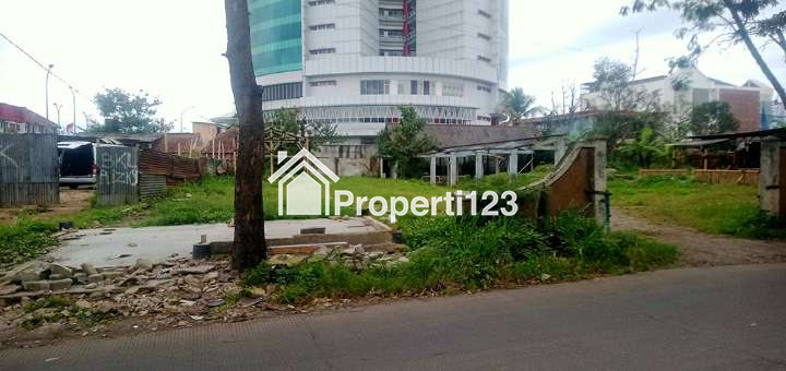 Tanah 1650 m2 SHM Muka 50 Meter Super Strategis untuk Kost Student House Kantor Ruko Resto Café Gym Mini Market Dekat Telkom University Bandung - 1