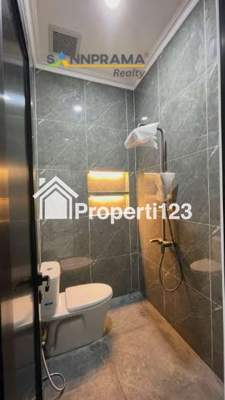 Rumah mewah 2,5lantai murah siap huni dlm cluster dikebagusan,Jaksel - 7