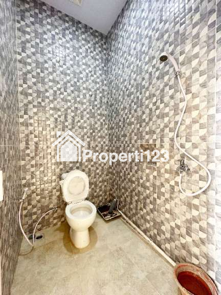 Rumah baru strategis di Jatiasih Bekasi - 6