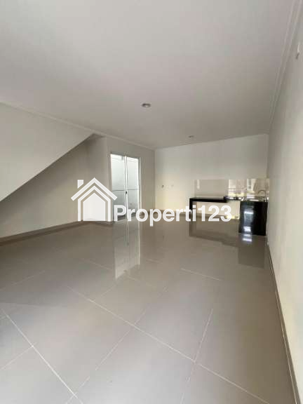 Jual Rumah Sedayu City Kelapa Gading Cluster Eropa Abbey Road Jakarta Utara - 2