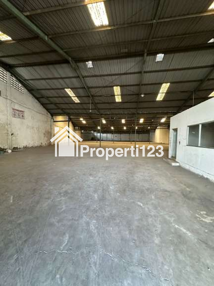 Disewakan Gudang Lokasi Suri Mulia Margomulyo Surabaya - 3