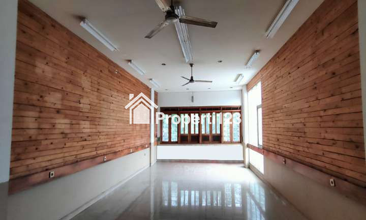 Ruko 3 Lantai SHM Interior Etnik Modern Harga Murah Super Strategis di Kawasan Pertokoan Perkantoran Hiburan di Jl. Terusan Jakarta Antapani Bandung - 5