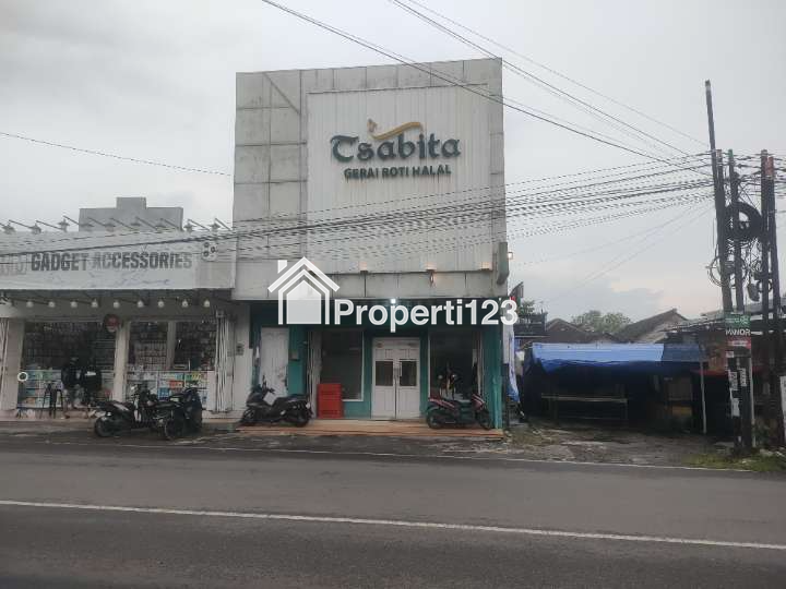 Ruko dan Rumah Hunian Strategis - 1