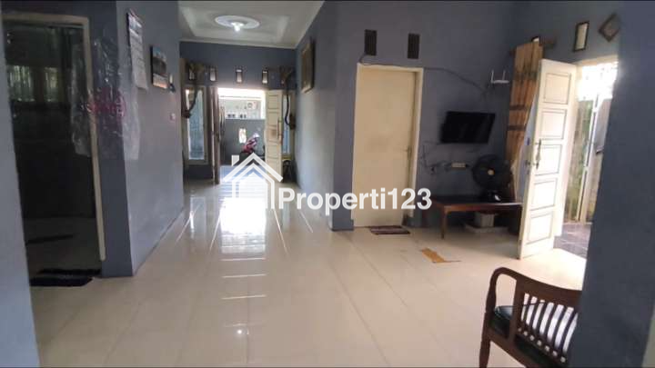 Rumah second siap huni di Tanah Baru Depok - 6