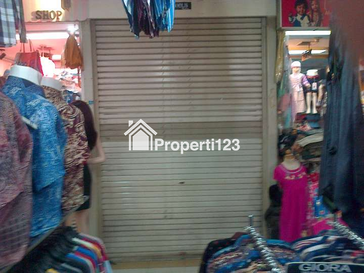 🔥 DIJUAL KIOS STRATEGIS – ITC DEPOK 🔥  📍 Lantai UG (Upper Ground) Blok B No. 146  Kesempatan memiliki kios usaha di pusat perbelanjaan ramai di jantung Kota Depok! - 2