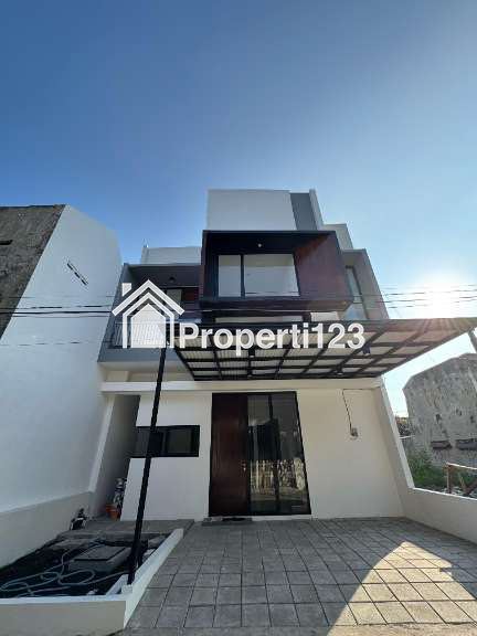 DIJUAL RUMAH MINIMALIS MODERN BARU GRESS SIAP HUNI DI KETINTANG SURABAYA - 2