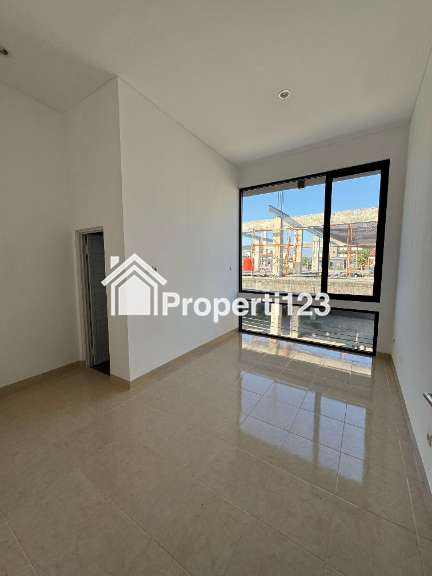 DIJUAL RUMAH MINIMALIS MODERN BARU GRESS SIAP HUNI DI KETINTANG SURABAYA - 5