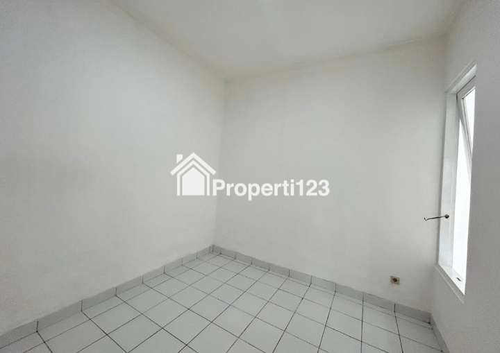 Rumah renovasi siap huni lokasi strategis di Cendana Residence Pamulang Tangsel - 7