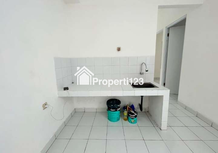 Rumah renovasi siap huni lokasi strategis di Cendana Residence Pamulang Tangsel - 14