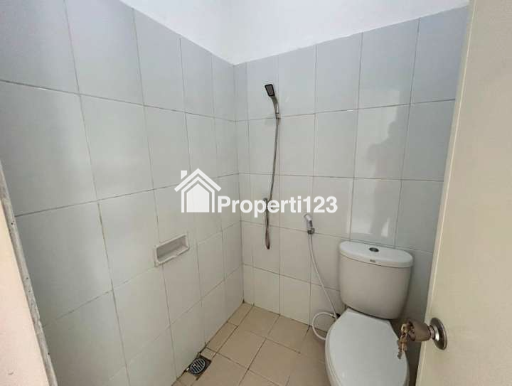 Rumah renovasi siap huni lokasi strategis di Cendana Residence Pamulang Tangsel - 6