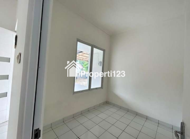 Rumah renovasi siap huni lokasi strategis di Cendana Residence Pamulang Tangsel - 5