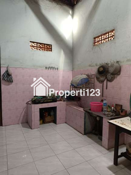 Rumah dijual Karanganyar Solo - 12