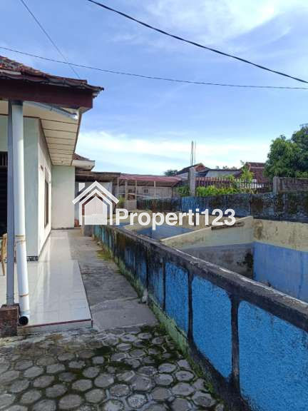 Rumah dijual Karanganyar Solo - 2