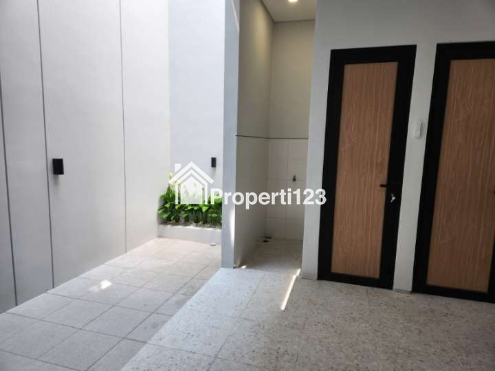 Dijual Rumah Modern Baru Gress Lokasi Pandugo Rungkut Surabaya Timur - 7