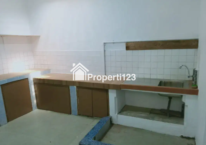 ‼️TERMURAH NO DEBAT‼️  Disewakan Murah Rumah Siap Huni Di Rungkut Menanggal Surabaya - 3