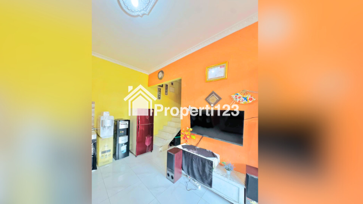 Dijual Cepat Rumah Murah Tingkat 2 Lantai di Cluster Depok Bogor - 11