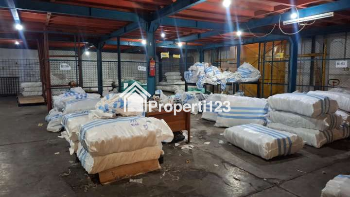 Gudang Langka Komplek Margomulyo Suri Mulia Blok Depan Bebas Banjir - 3