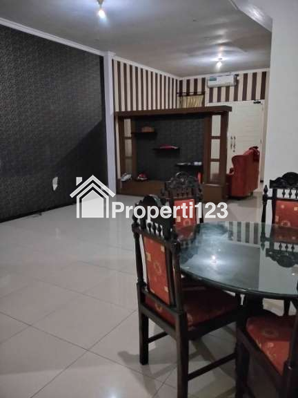 Dijual Rumah Full Furnished Lokasi Gayung Kebonsari Injoko Surabaya Selatan - 10