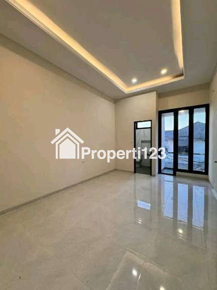 Rumah Baru Gress di Perumahan Nginden Intan Sukolilo Surabaya - 7