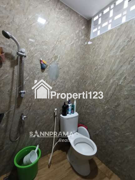 Rumah second murah jual cepat BU siap huni dlm clsuter dipancoran mas,Depok - 6