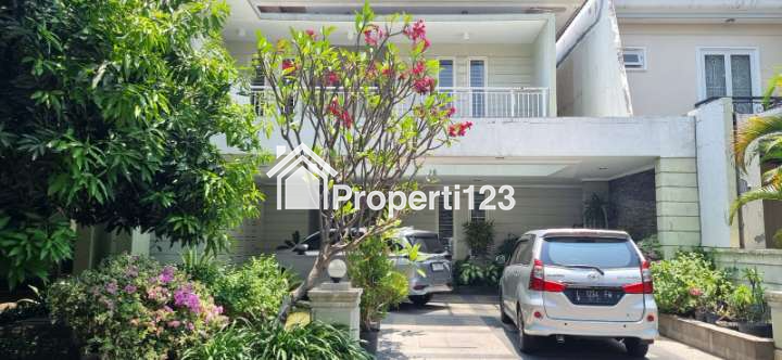 ‼️TURUN HARGA‼️ Rumah Mewah Furnished Siap Huni Lokasi Perumahan Regency 21 Surabaya - 4