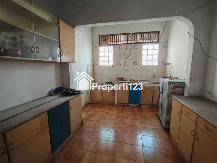 Rumah second 2 lantai murah siap huni full renovasi diperumnas beji,Depok - 5