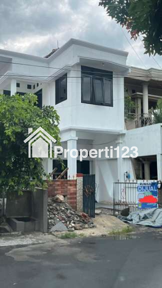 Rumah second 2 lantai murah siap huni full renovasi diperumnas beji,Depok - 2