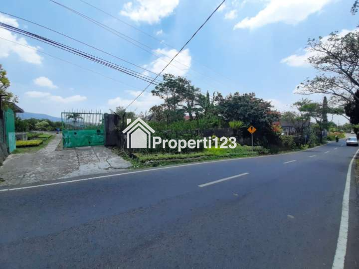 Villa Jalan Raya Kebun Raya Cibodas Cimacan Cipanas Puncak - 12