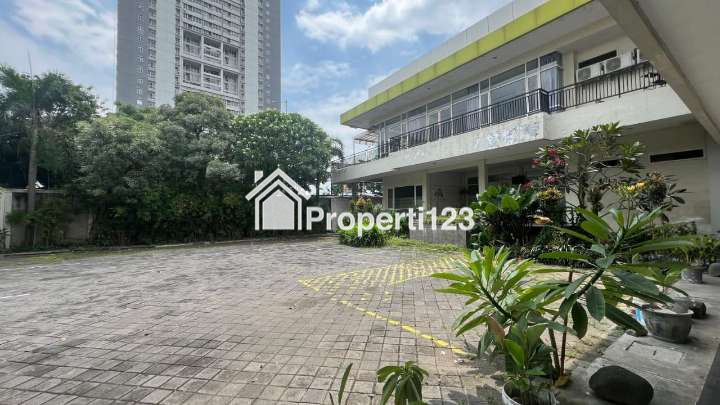 Gedung Eks Hotel Nempel Jl Raya MERR Strategis Harga Termurah - 2