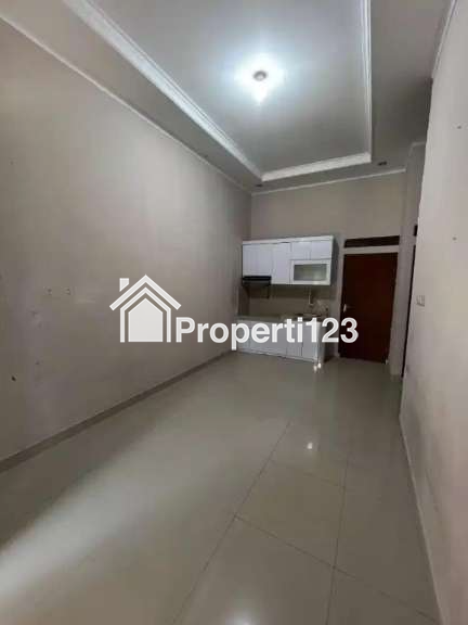 Rumah second murah siap huni dlm cluster dicipayung,Depok - 2