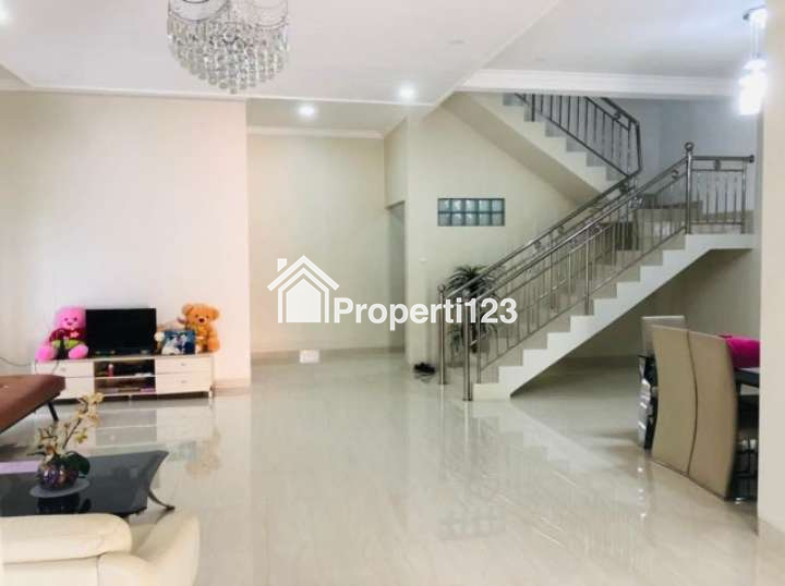 Rumah second 2 lantai murah siap huni hook dlm cluster dimampang depok - 8