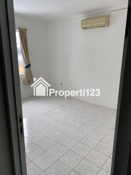 Dijual Rumah di HOOK, Cimanggis, Depok, Akses Dekat Toll - 9