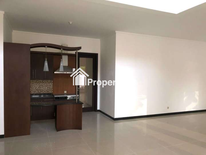 Rumah Hook Siap Huni Lokasi Diamond Hill Citraland Surabaya - 4