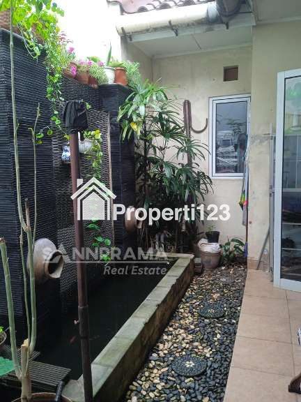 Rumah second murah 2 lantai siap huni ditelaga golf sawangan depok - 7