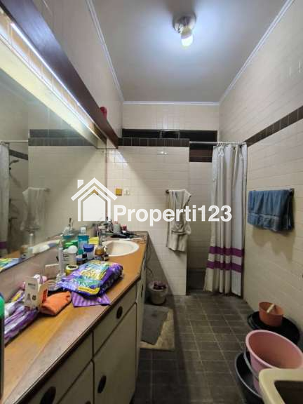 Rumah Super Strategis Jalan Cempaka Putih Tengah Jakarta Pusat - 9