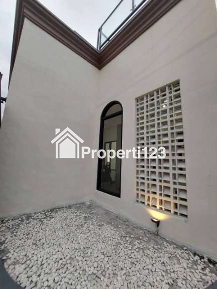 Rumah HOOK Minimalis Modern Baru Gress Lokasi Sawojajar 1 Malang Kota - 8