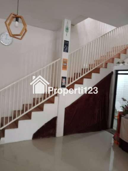 Rumah Semi Furnished Siap Huni Lokasi Perum Pandanwangi Sulfat Kota malang - 2