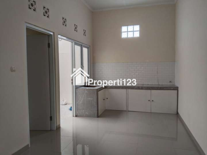 Disewakan Rumah Tahunan di Komplek Private Village Bojongsoang, Kab. Bandung - 7