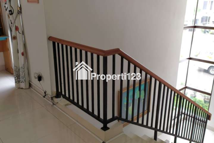 Rumah Hadap Taman Cluster Asera One South Harapan Indah Bekasi - 11